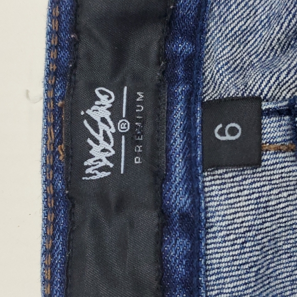 Mossimo Capi Pants - Picture 2 of 6